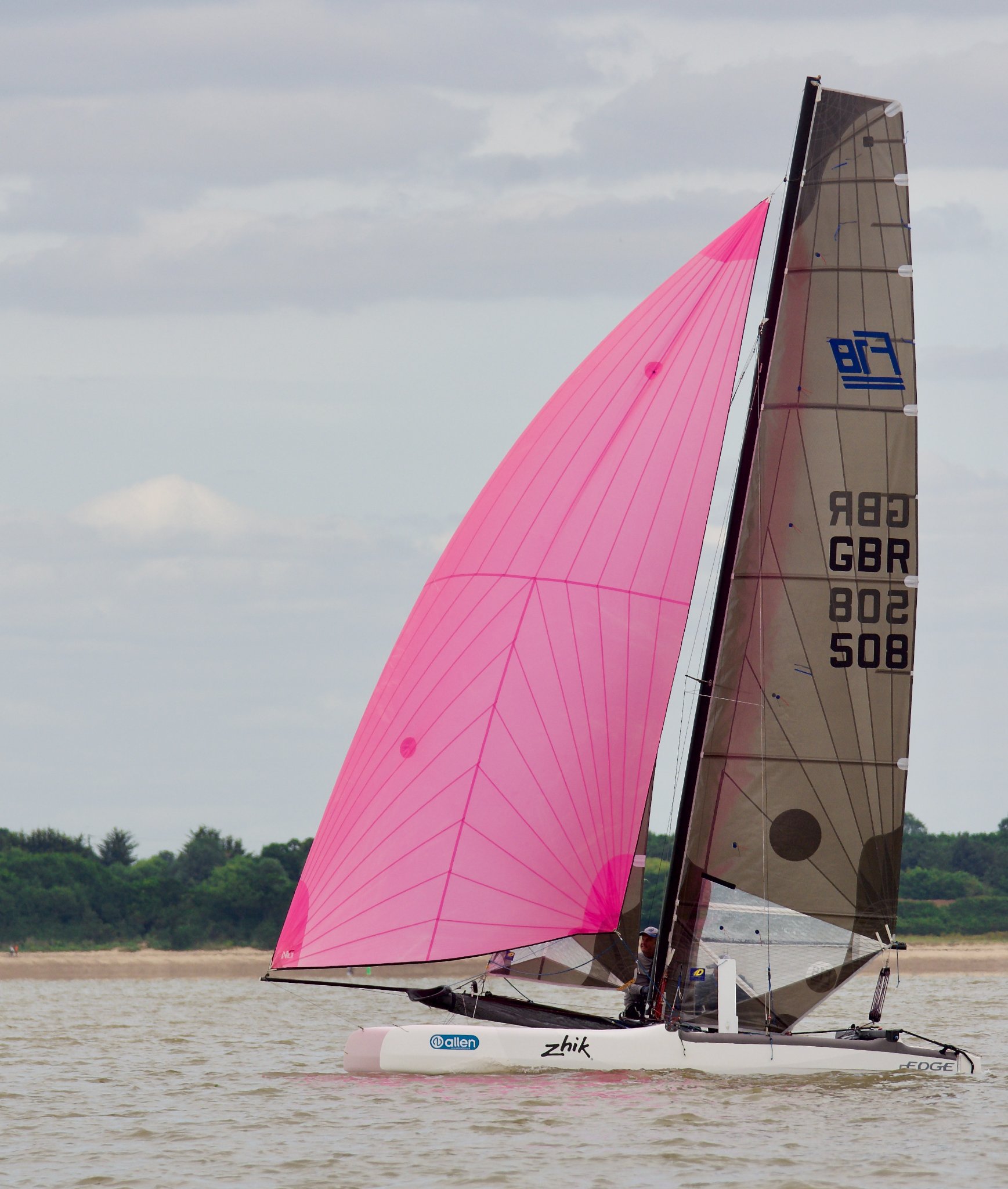 William Sunnucks wins east coast piers race